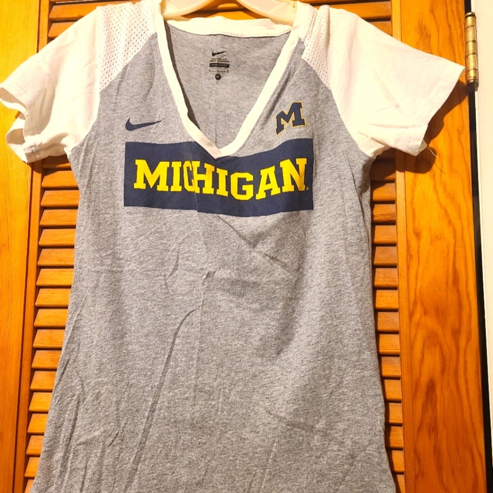 Nike Michigan Shirt